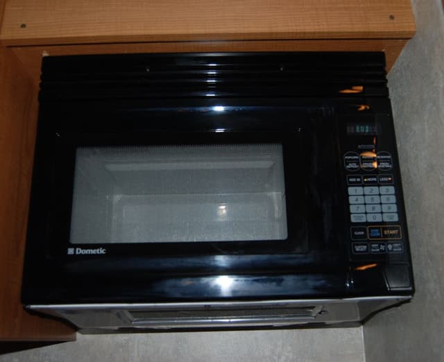 2005 Coachmen Mirada 340MBS gallery image 31