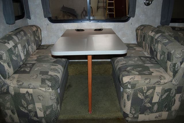 2005 Coachmen Mirada 340MBS gallery image 32